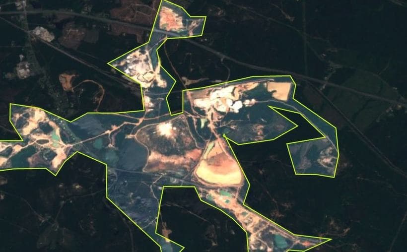 Geospatial data: illustrative annotation example from the supplied Decoding Bits Data Services portfolio